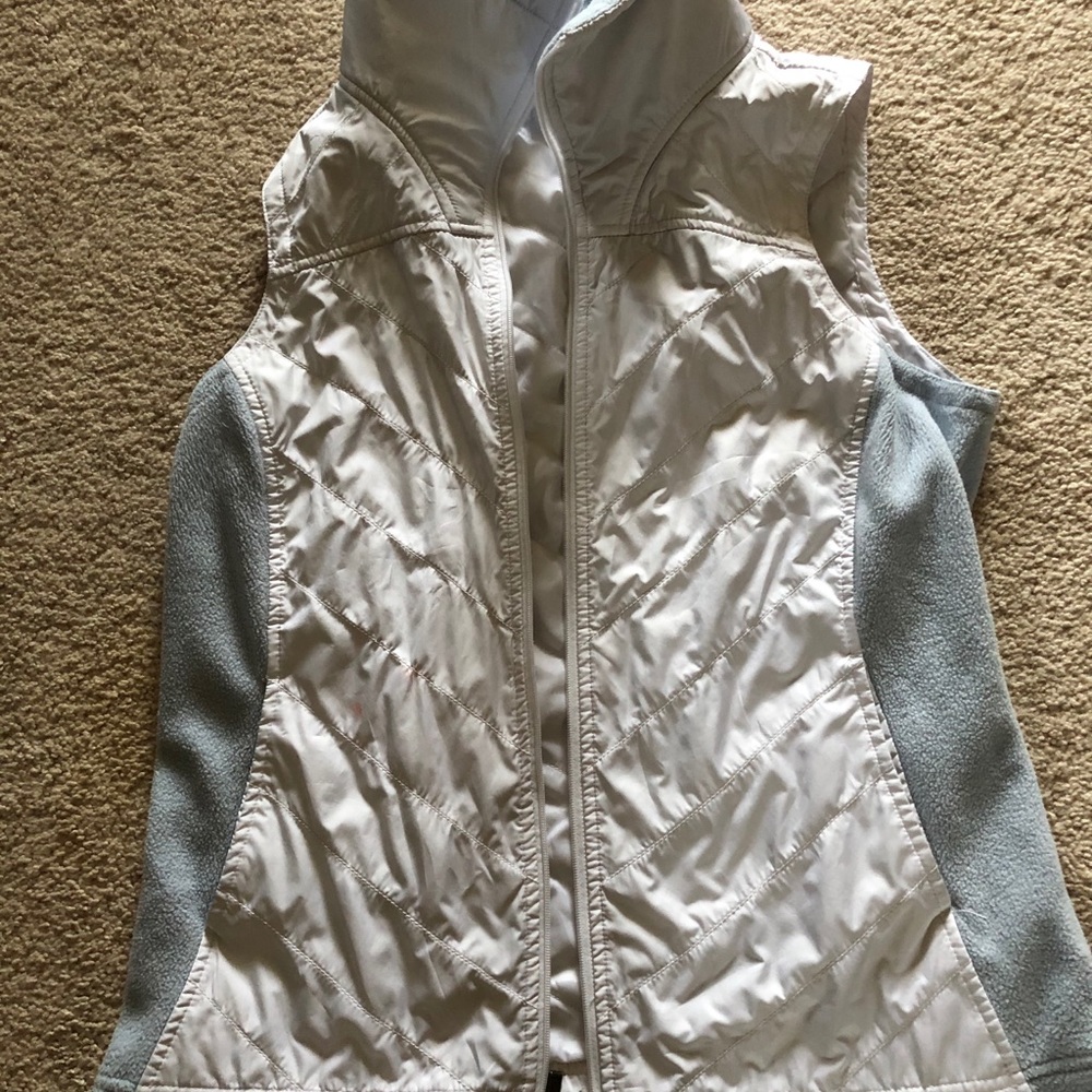 A white Columbia vest